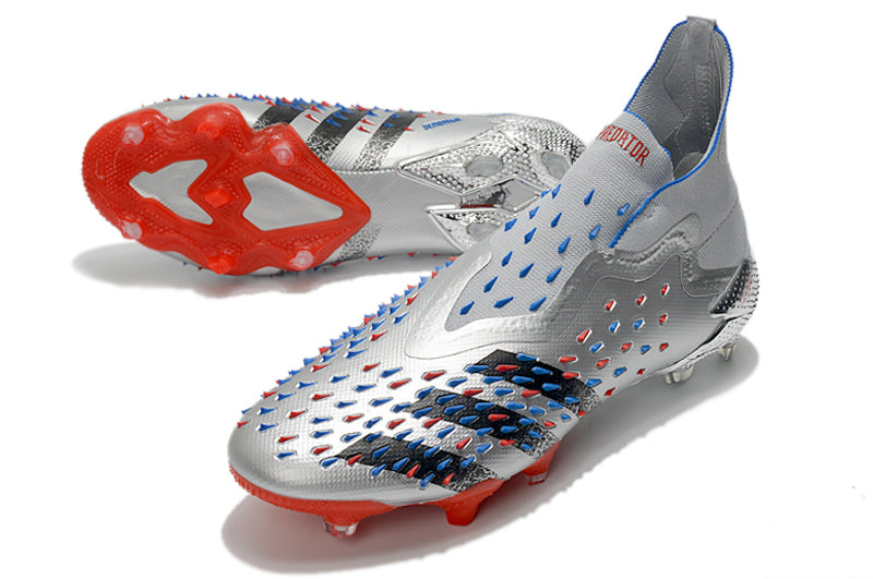 botas de fútbol Adidas PREDATOR FREAK - FG - PALLINA EXPRESS